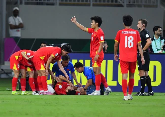 Hình ảnh minh họa các tính năng nổi bật của nn88 app, bao gồm bảo mật, đa dạng trò chơi và hỗ trợ khách hàng